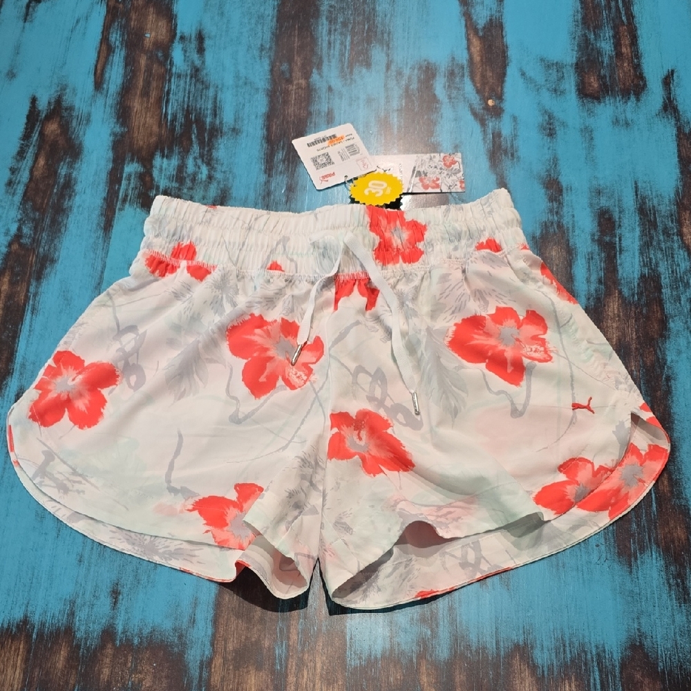 Puma Athletic Shorts White and Red Lightweight Design